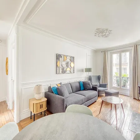 Eiffel Tower 10 Minutes 1br Renovated Appartement