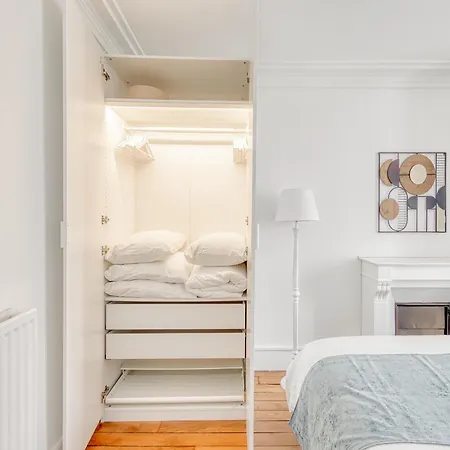 Eiffel Tower 10 Minutes 1br Renovated