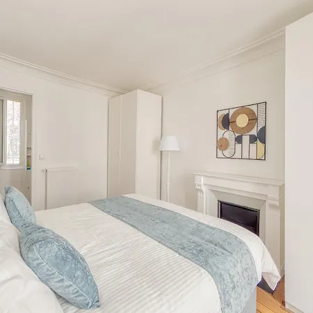 Eiffel Tower 10 Minutes 1br Renovated Appartement Paris