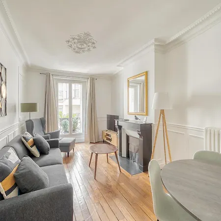 Eiffel Tower 10 Minutes 1br Renovated Apartmán Paříž