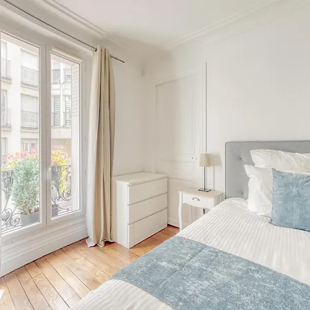 Eiffel Tower 10 Minutes 1br Renovated Apartmán Paříž